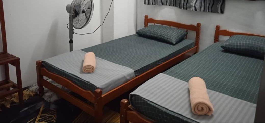La Wood Homestay Near Kuala Besut Jetty Exterior photo